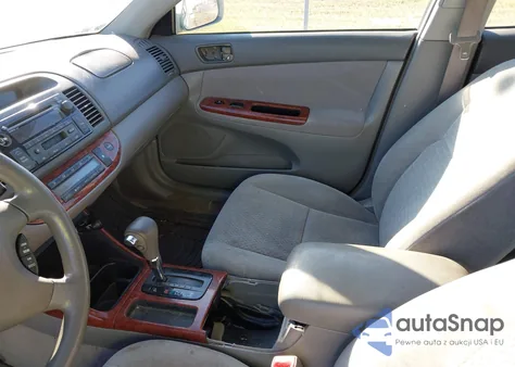 2002 Toyota Camry Xle из США, поврежденный, VIN 4T1BE32K52U074838